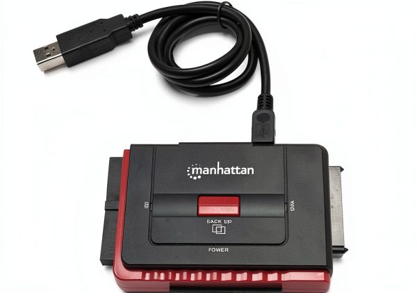 Manhattan USB Hub Laptop Connectivity-0